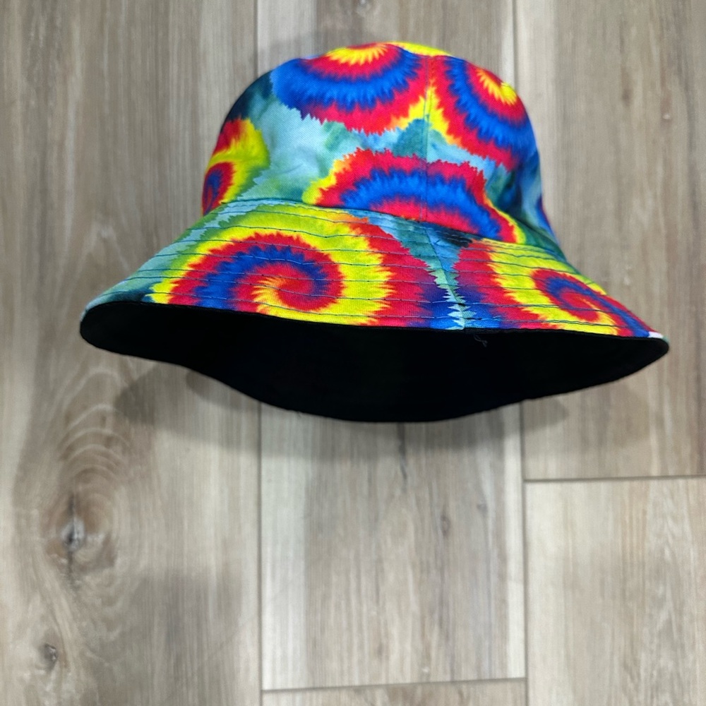 Tie-Dye Spiral Bucket Hat - Bright Rainbow